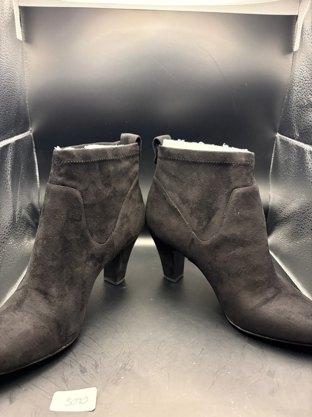 BCBGeneration Delilah Black Pull On booties - NIB/NWOT size 10 - Picture 7 of 9